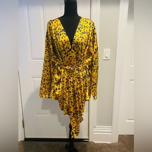 Yellow and Blue Tie Front Blouse